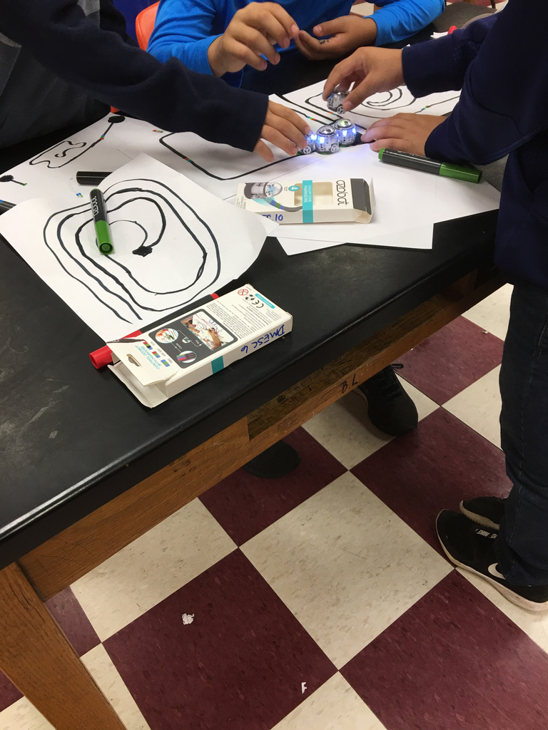 3-6 GT coding with Ozobots. Thanks DMESC